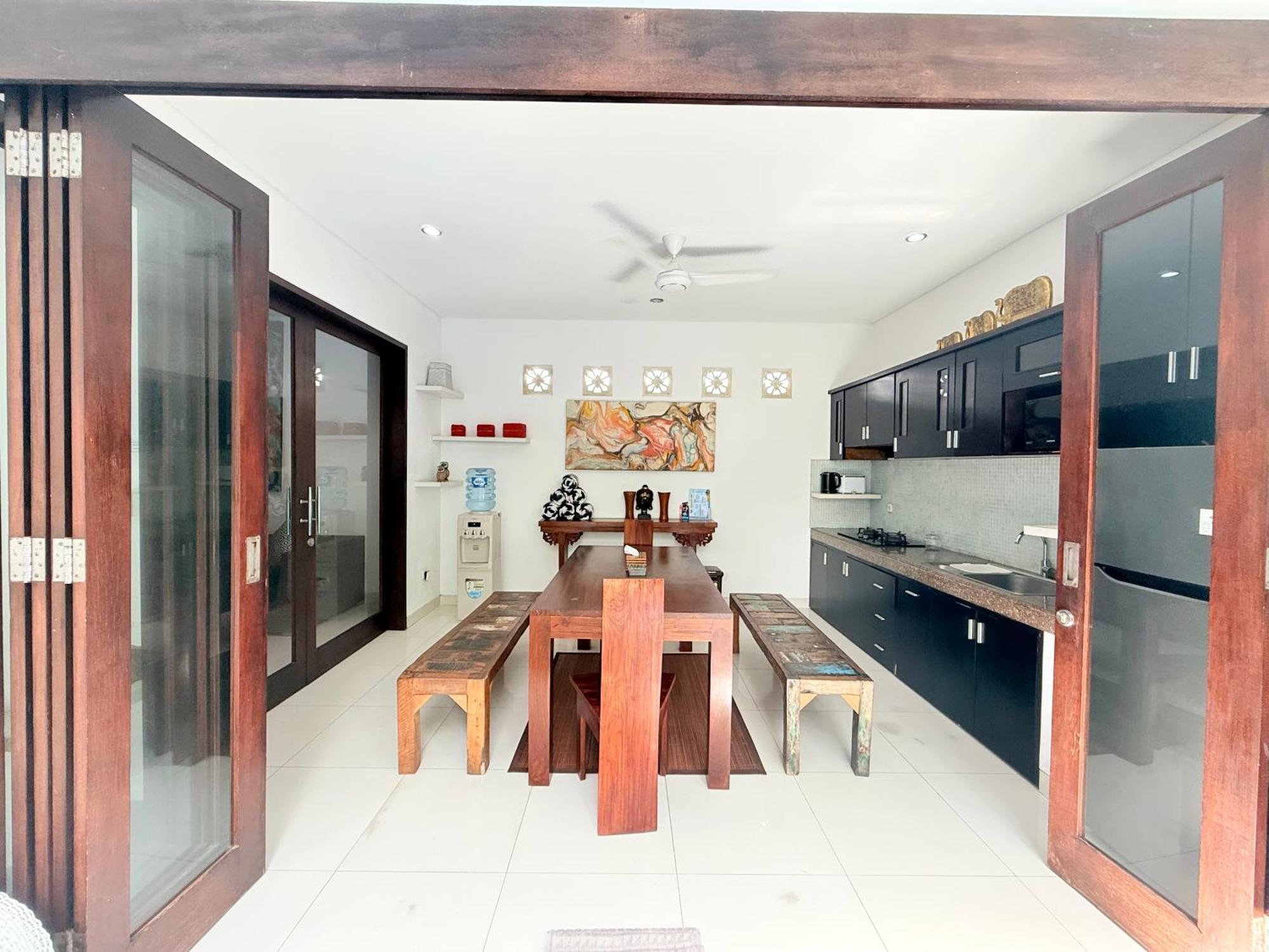 Villa Penelopy Seminyak Exterior foto